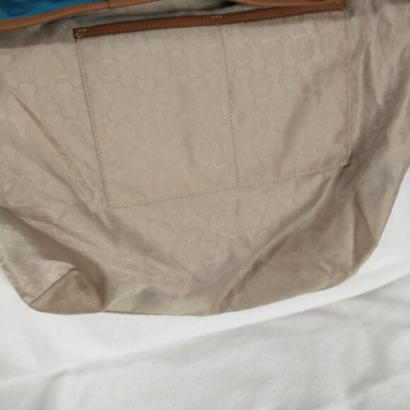 USED Michael Kors Tote - Picture 5 of 11